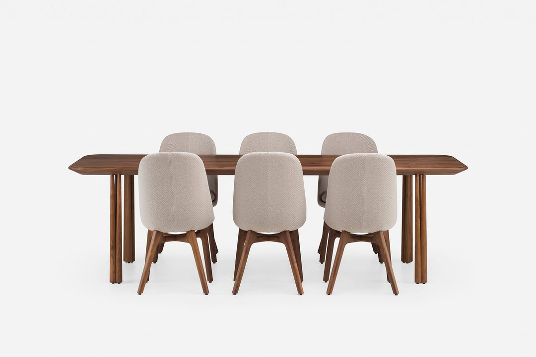 DANISH OILED WALNUT (MODEL: L + SOLO CHAIR IN CODA 2 232)