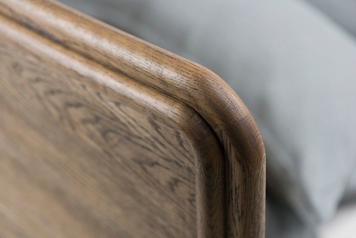 BLACK OILED OAK & BYRAM 471