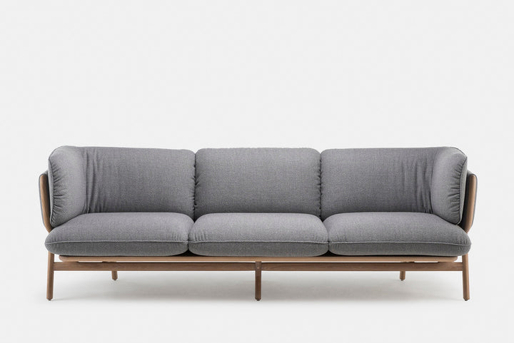 WHITE OILED OAK & SUNNIVA 2 242 (SHELL) & PILOT 132 (CUSHIONS). (MODEL: L)