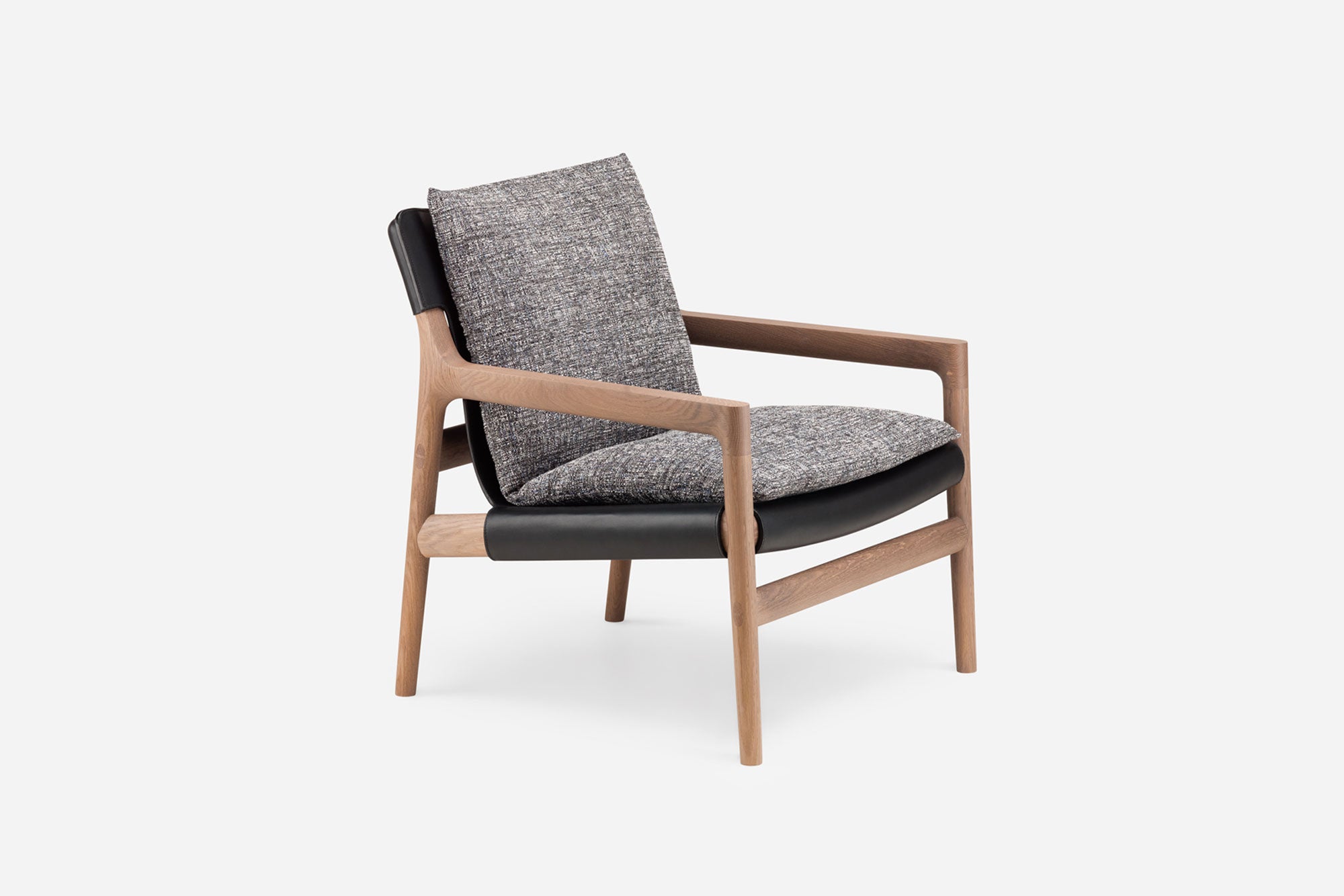 SELA LOUNGE CHAIR - NARROW ARMS – De La Espada USA