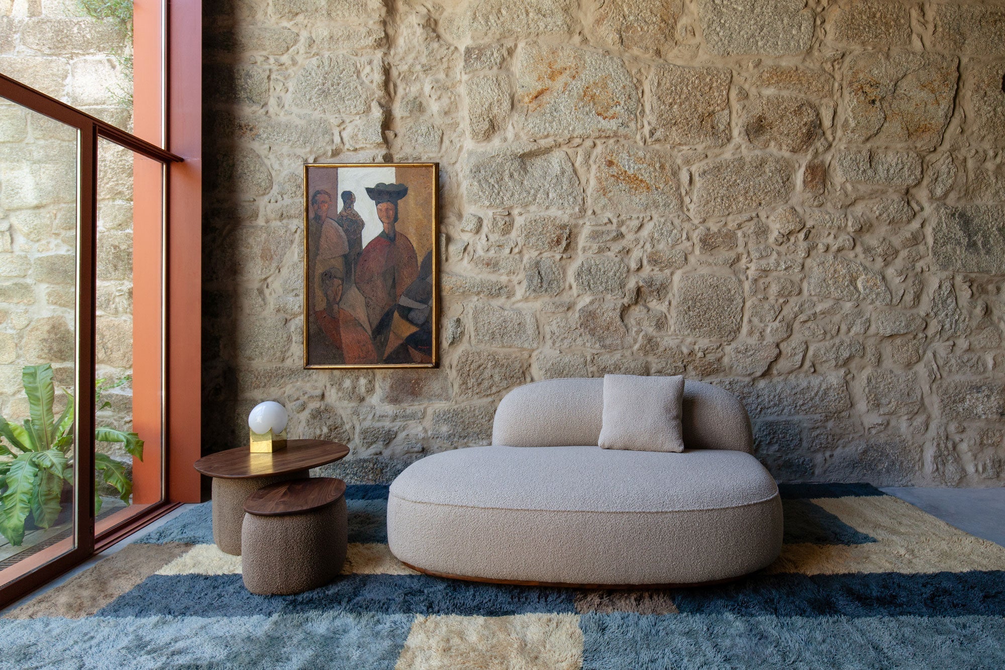 JORGE ARMLESS SOFA – De La Espada USA