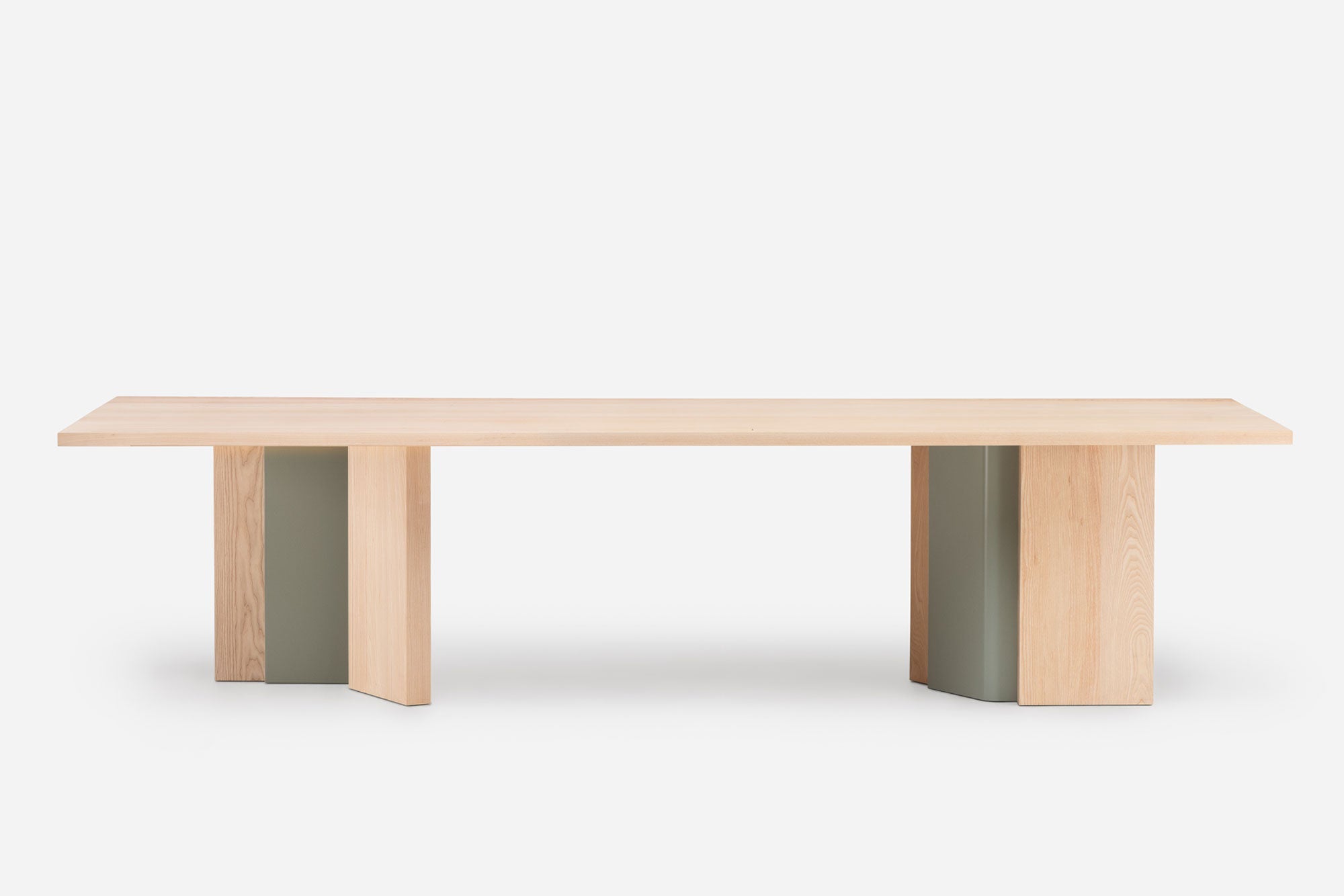 IZAR DINING TABLE – De La Espada USA