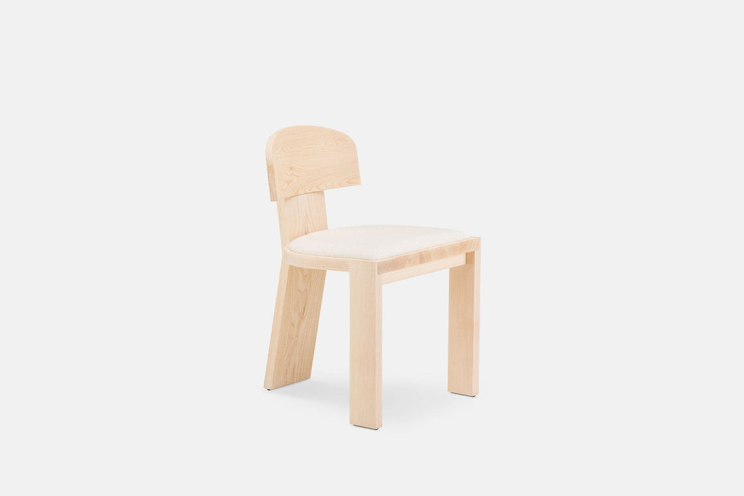 WHITE OILED ASH & SUNNIVA 0811