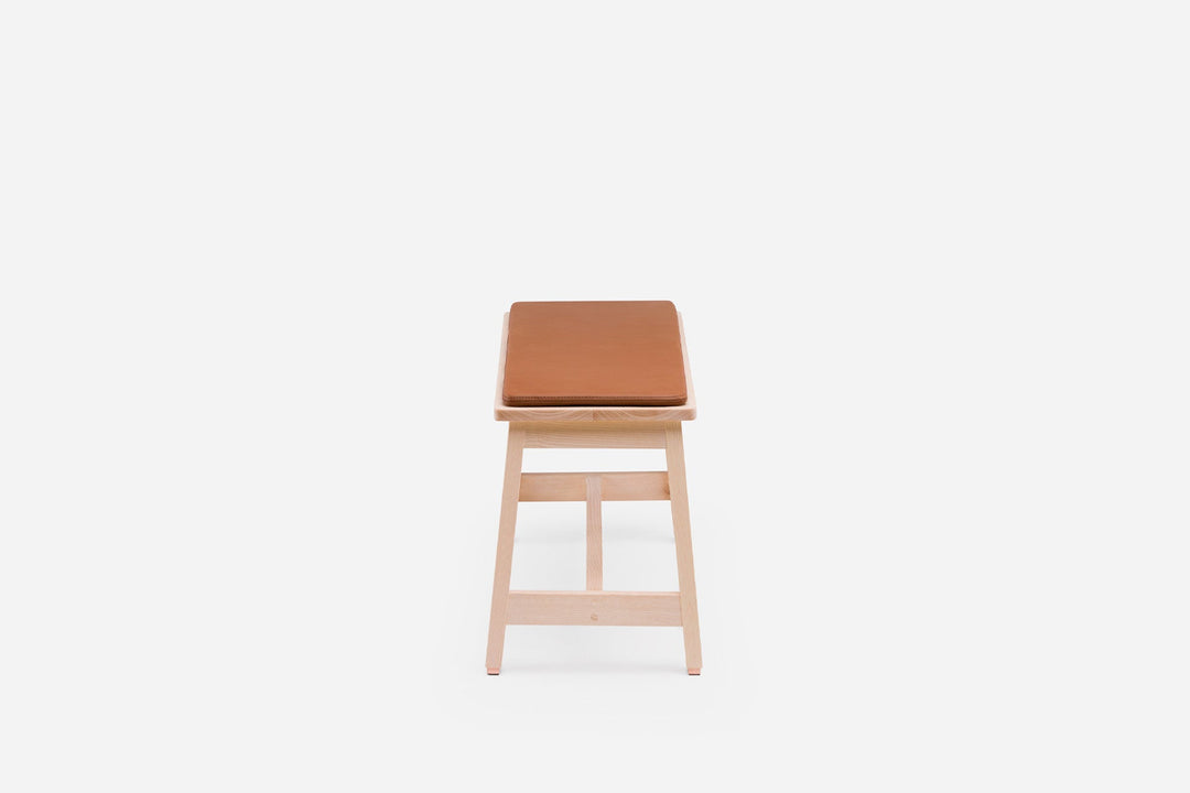 WHITE OILED ASH (MODEL: 449 + OPTIONAL SEAT PAD IN BROWN NATURAL GRAIN LEATHER)