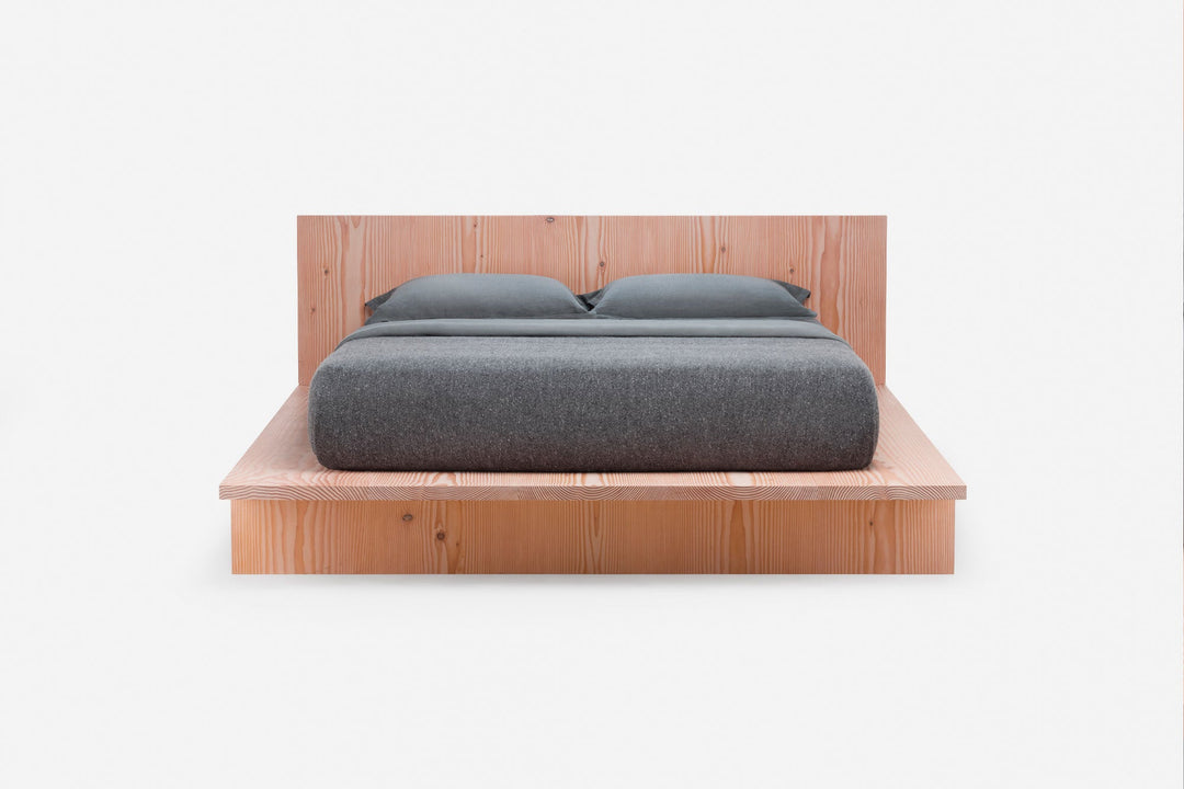 WHITE OILED DOUGLAS FIR (MODEL: S + EU KING MATTRESS)