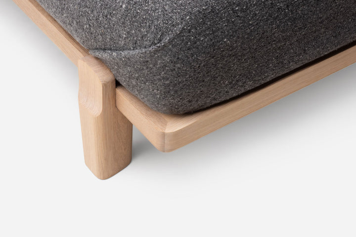 WHITE OILED OAK & JUNCO