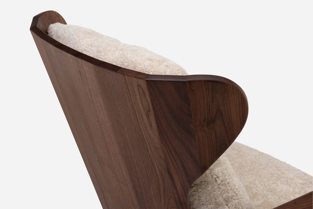 DANISH OILED WALNUT & MOHAWI SHEEPSKIN