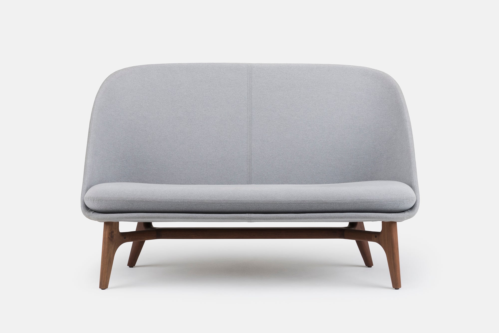 SOLO SOFA – De La Espada USA