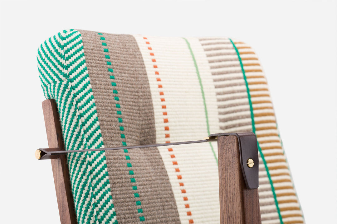 DANISH OILED WALNUT & MANTA ESPINHADA VERDE & BROWN LEATHER STRAPS