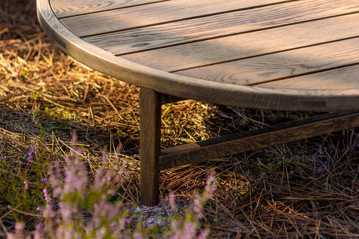 BLACK OILED EUROPEAN OAK