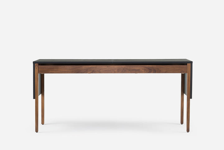 DANISH OILED WALNUT & BLACK NATURAL GRAIN LEATHER