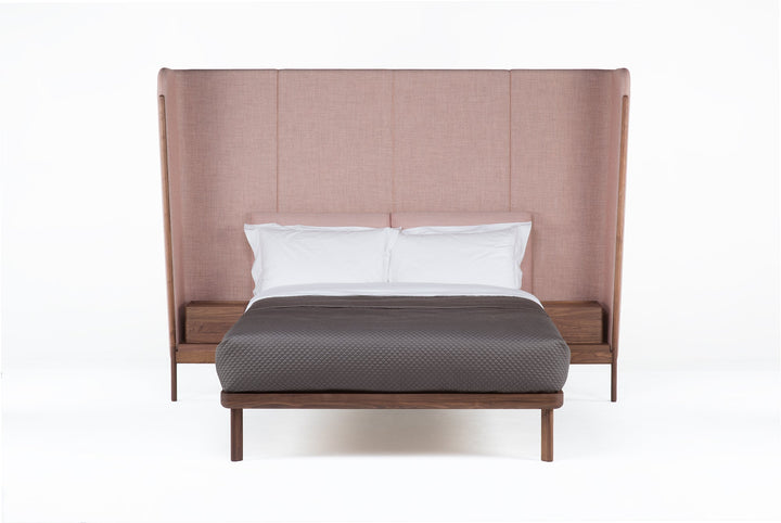 DANISH OILED WALNUT & CLARA 2 544 (SHELL) & CANVAS 614 (CUSHION)