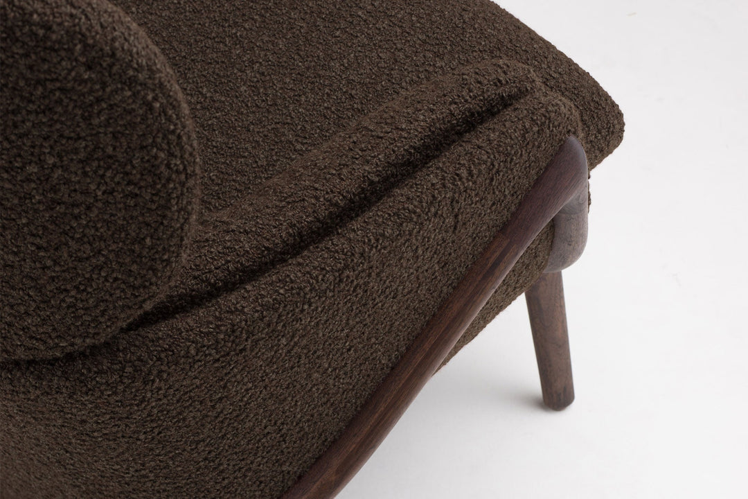 BLACK OILED WALNUT & ELLE 390