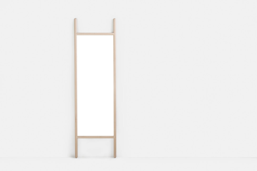 WHITE OILED OAK (MODEL: M)