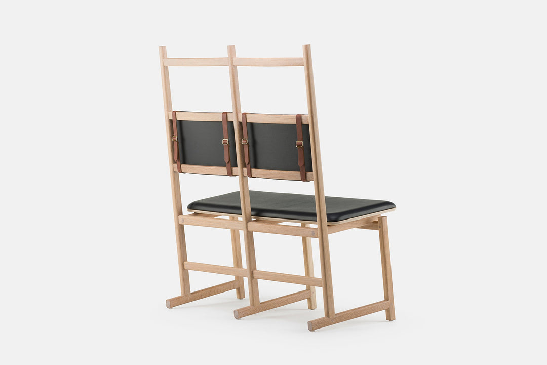 WHITE OILED OAK & BLACK LEATHER (+ SHAKER BACK CUSHIONS)