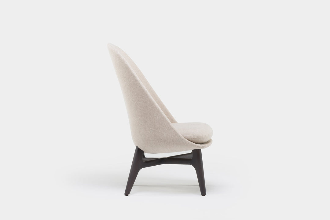 SOLO LOUNGE CHAIR