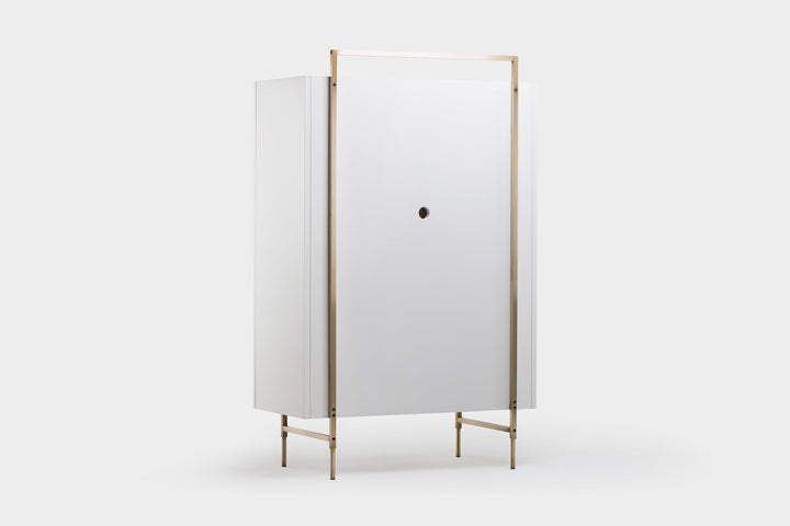 WHITE OILED OAK & WHITE GLOSS HDF & BRUSHED BRASS